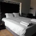 Dalma Old Town - Castelo 4* ליסבון