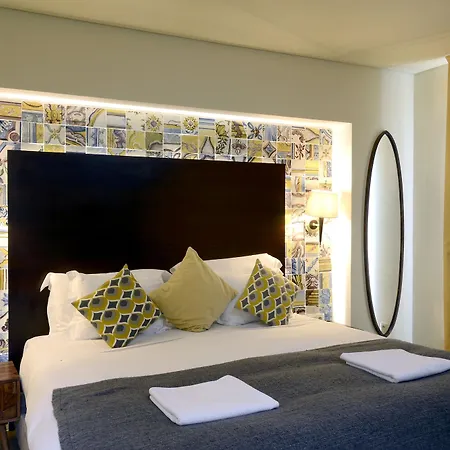 アパートホテル Dalma Old Town - Castelo 3*