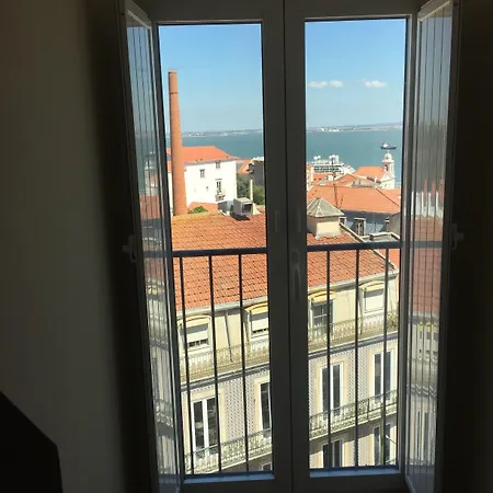 Апарт-готель Dalma Old Town - Castelo 4*