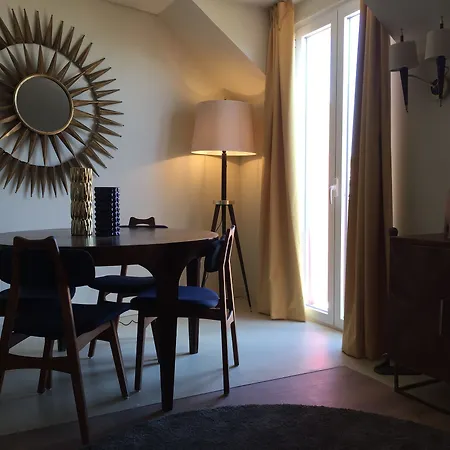 アパートホテル Dalma Old Town - Castelo 3*