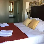 Dalma Old Town - Castelo Apartmanhotel Lisboa