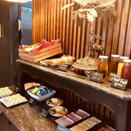 Dalma Old Town - Castelo ליסבון