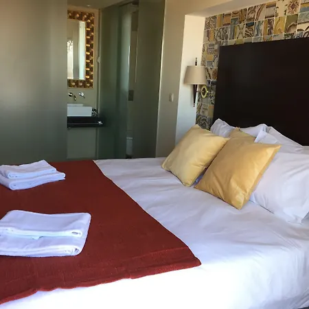 Dalma Old Town - Castelo Apart Otel Lisboa
